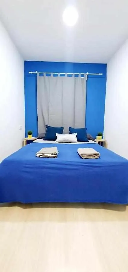 Hostal Urban Basic L'Hospitalet de Llobregat 0*,  Spain
