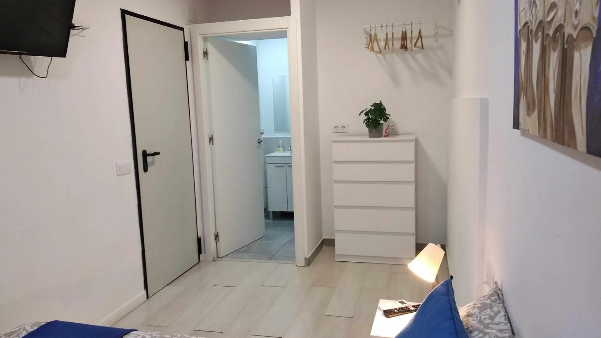 Hostal Urban Basic L'Hospitalet de Llobregat