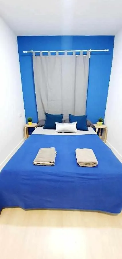 Hotel Hostal Urban Basic L'Hospitalet de Llobregat
